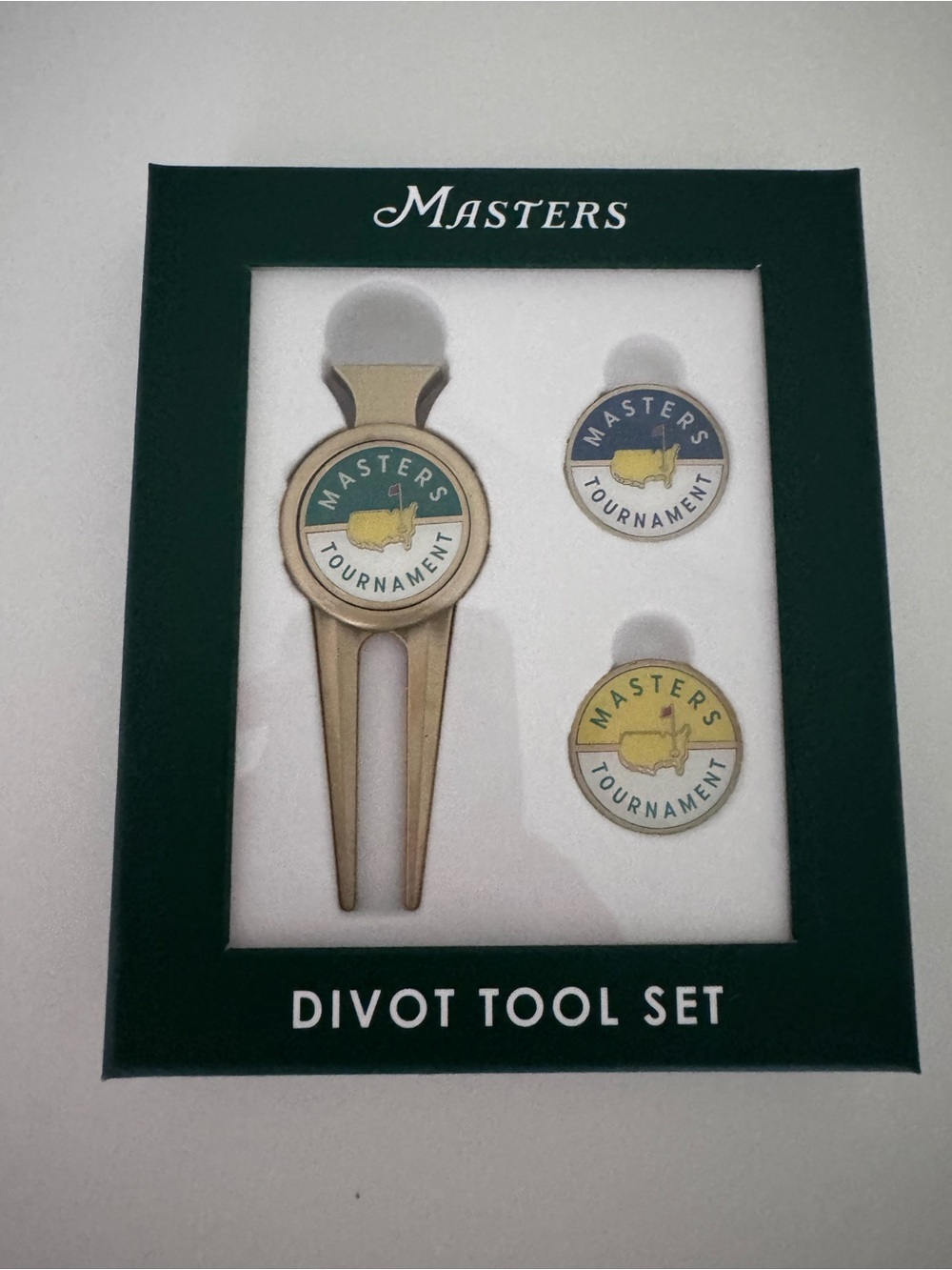 Masters Green and Gold Divot Tool Set Three Logo Ball Markers